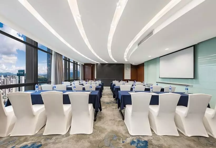 Huaqiang Plaza Hotel Shenzhen, Enjoy Complimentary Afternoon Tea & Mini Bar & Night Snack