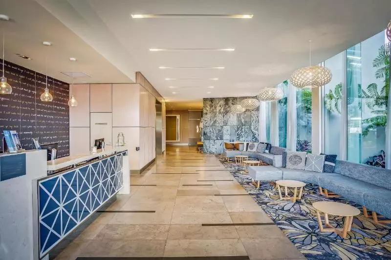 ホテル Mantra Broadbeach On The Park