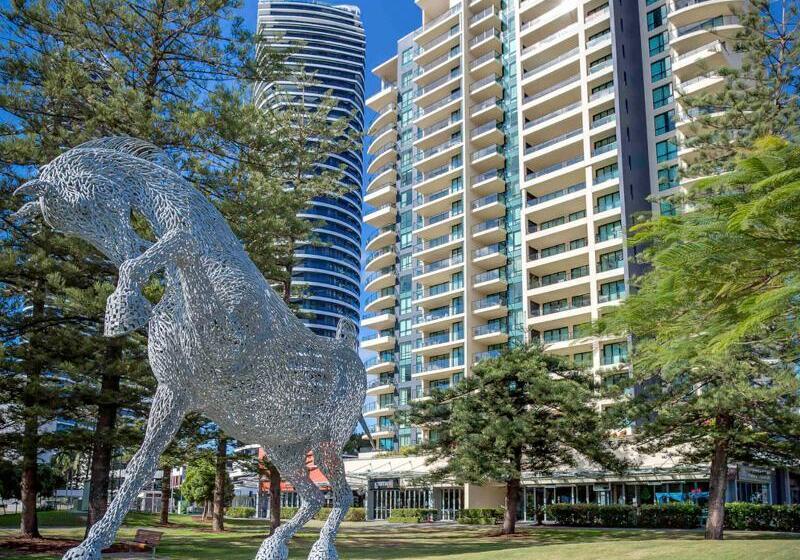 ホテル Mantra Broadbeach On The Park