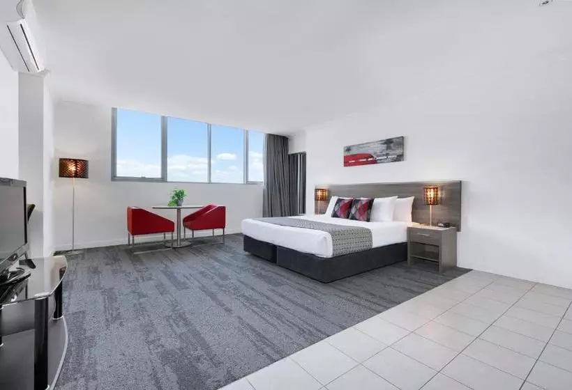 Отель Quest South Brisbane