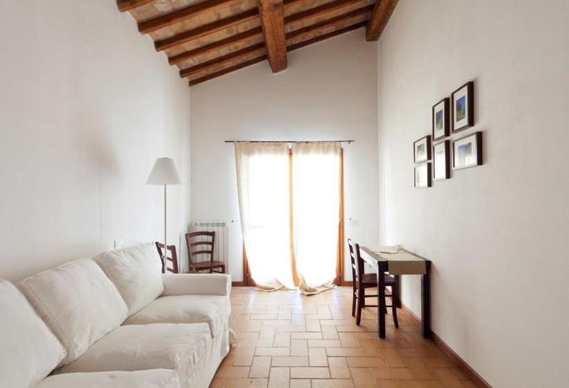 교외 호텔 La Perticara Agriturismo