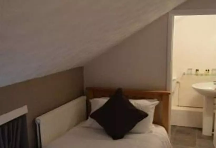 Отель The Crown Inn