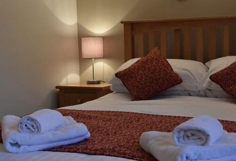 Отель The Crown Inn