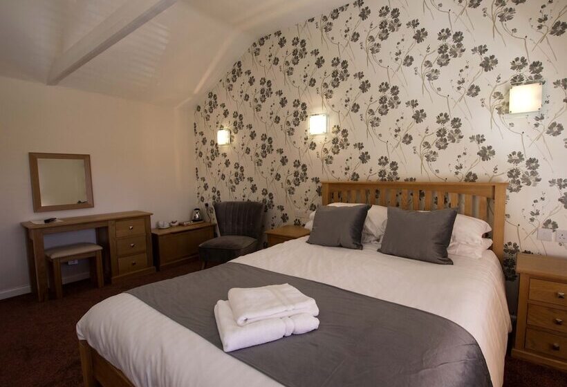 Отель The Crown Inn