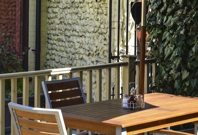 Отель The Crown Inn