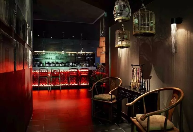 酒店 The Cullen Melbourne Art Series