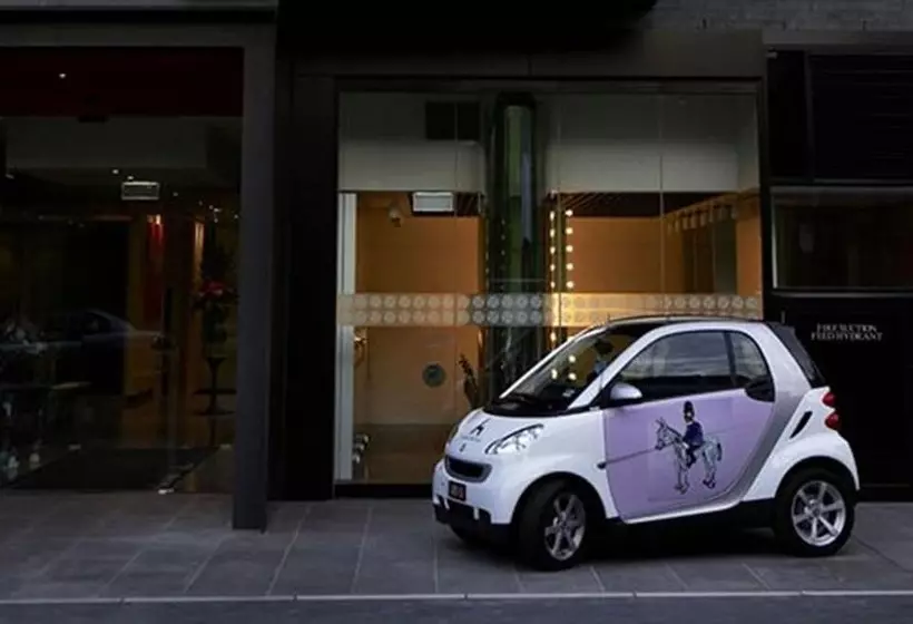 酒店 The Cullen Melbourne Art Series