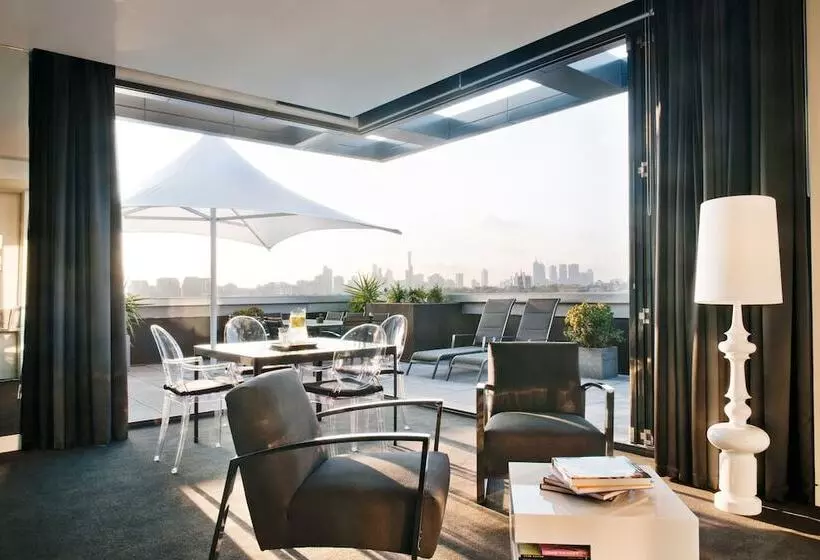 酒店 The Cullen Melbourne Art Series