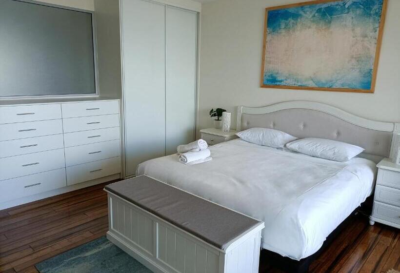 בית מלון כפרי The Grand Apartments