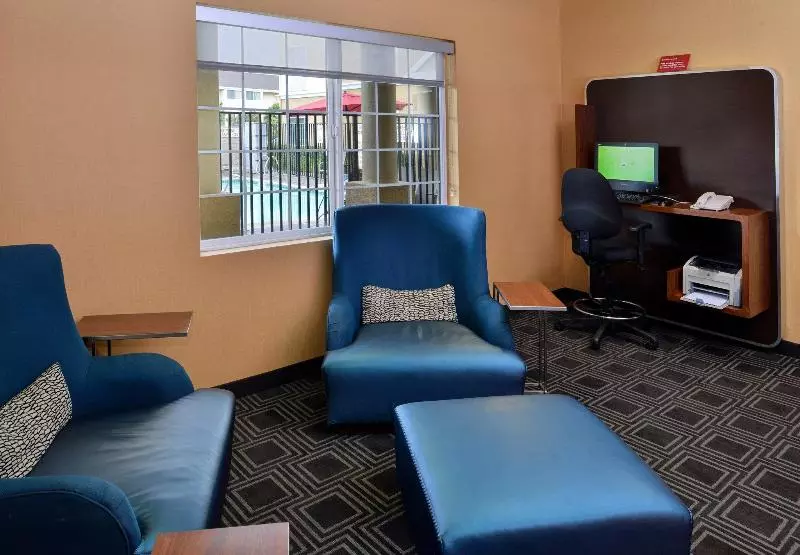 酒店 Towneplace Suites Sacramento Cal Expo