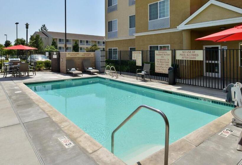 هتل Towneplace Suites Sacramento Cal Expo
