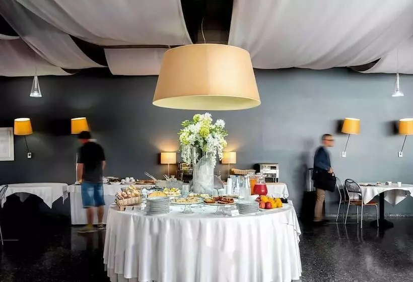 هتل Villa Eur Parco Dei Pini