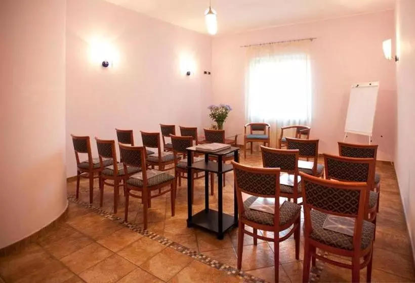 Szálloda Wine  Munin