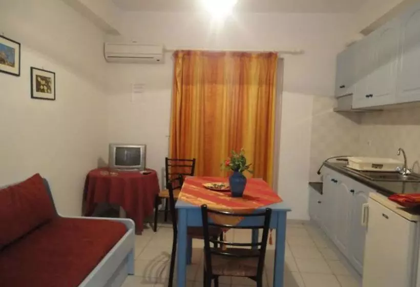 Minos Mare Beach Resort & Spa