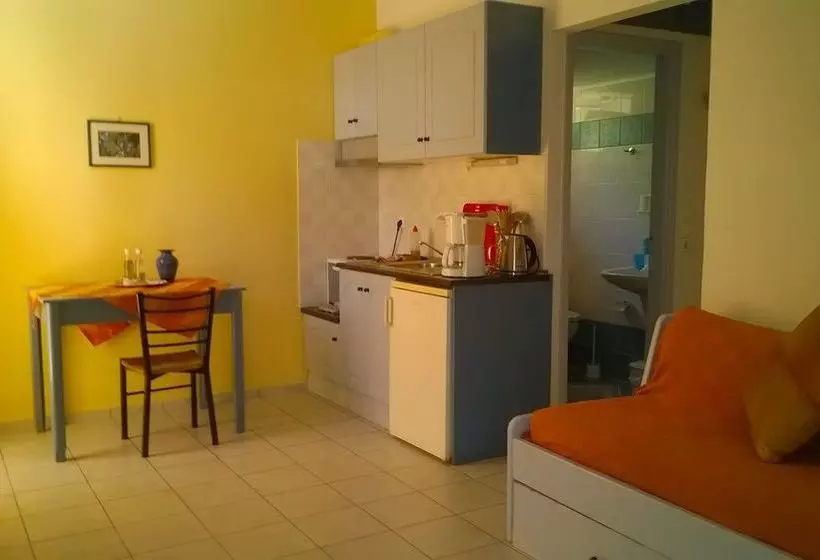 Minos Mare Beach Resort & Spa