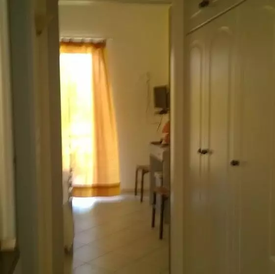 Minos Mare Beach Resort & Spa