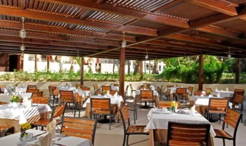 Minos Mare Beach Resort & Spa