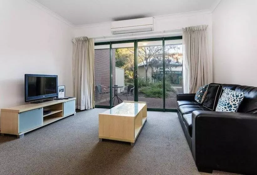 Perth Ascot Central Apartment Hotel Official