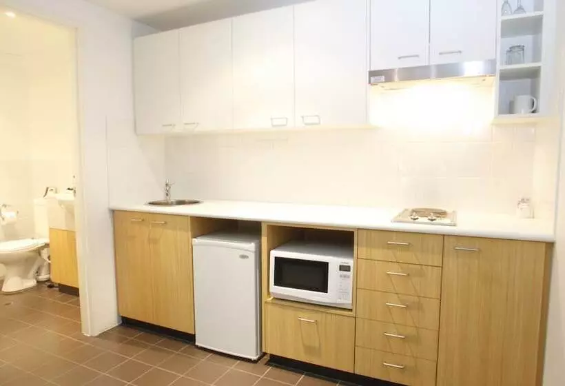 Perth Ascot Central Apartment Hotel Official