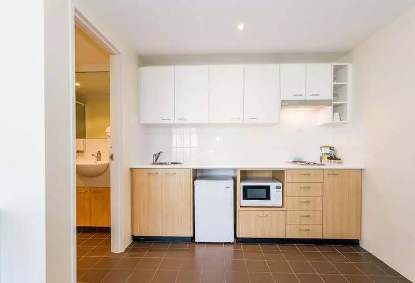 Perth Ascot Central Apartment Hotel Official