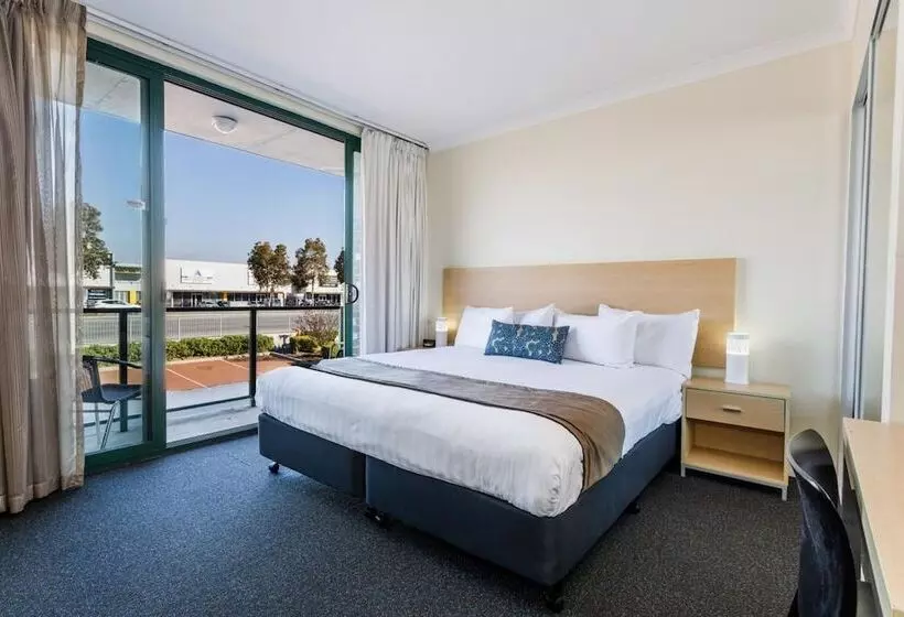 Perth Ascot Central Apartment Hotel Official