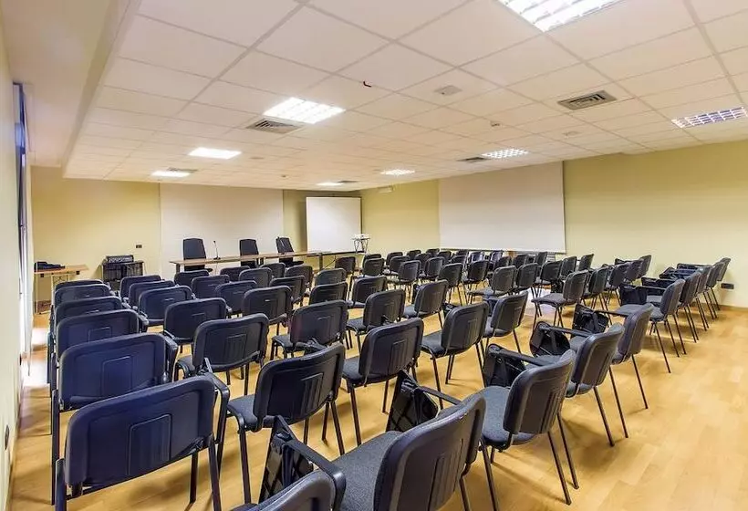 استراحتگاه Residence Ulivi E Palme