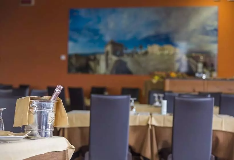 استراحتگاه Residence Ulivi E Palme