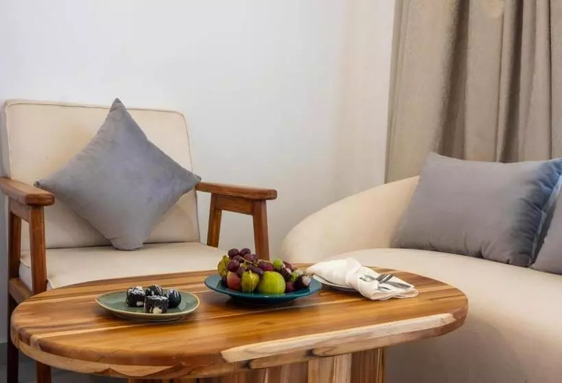 Royal Mandarin Hotel & Resort