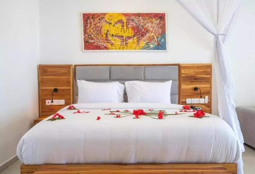 Royal Mandarin Hotel & Resort