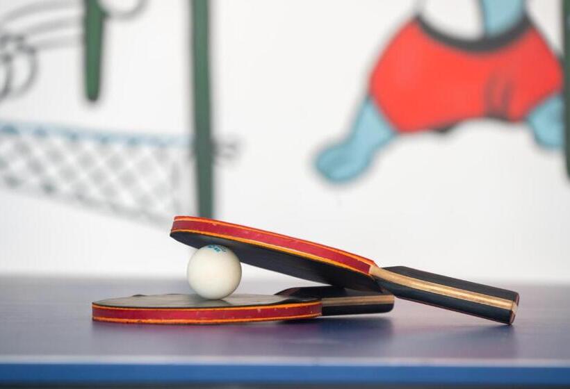 Royal Mandarin Hotel & Resort