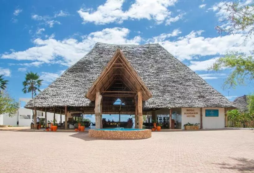 Royal Mandarin Hotel & Resort