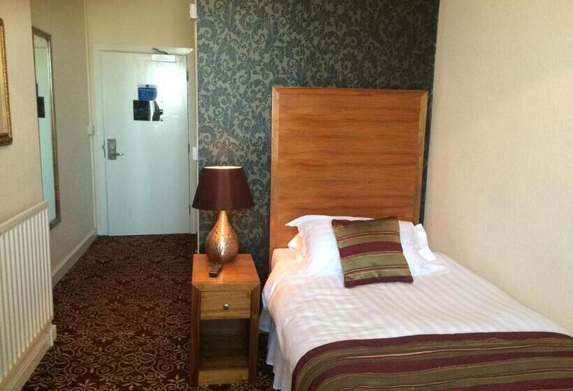 The Three Tuns Hotel Wetherspoon