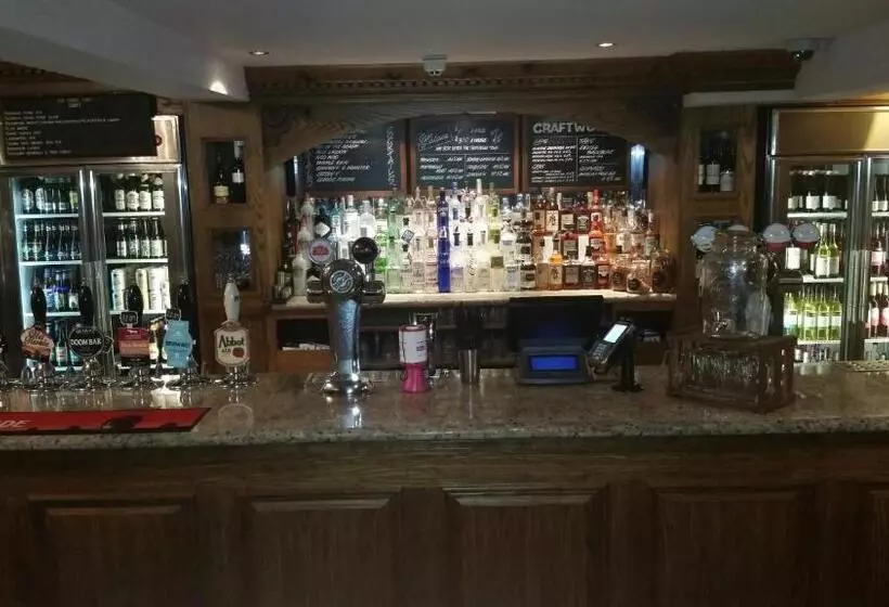 The Three Tuns Hotel Wetherspoon