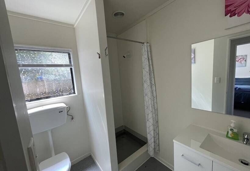 بنسيون Summer Inn Motel