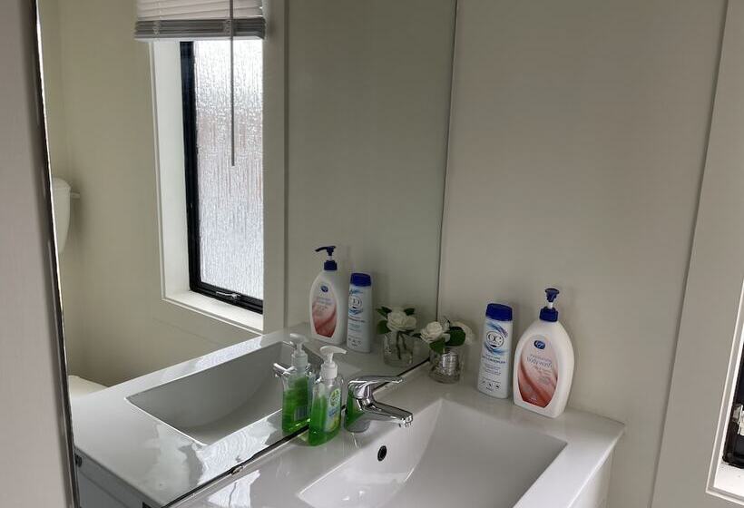 بنسيون Summer Inn Motel