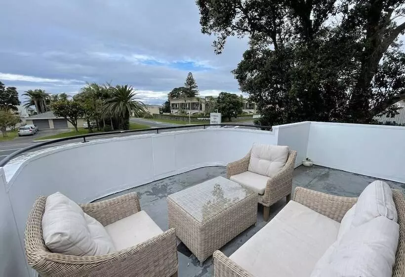 Majatalo Summer Inn Motel