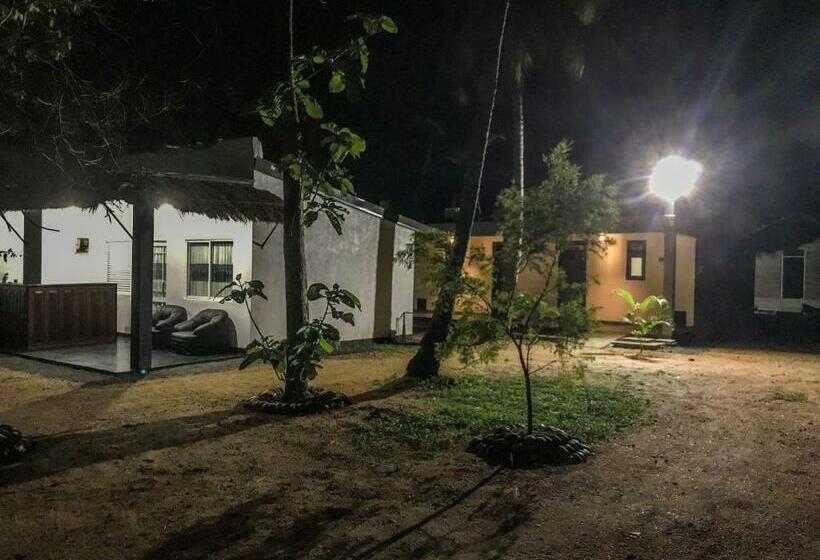 בית מלון כפרי Lankapura Heritage