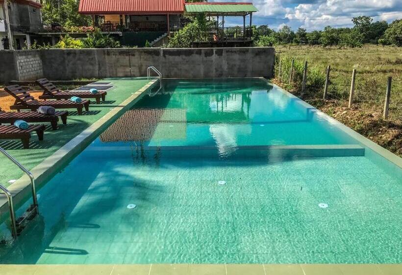 בית מלון כפרי Lankapura Heritage