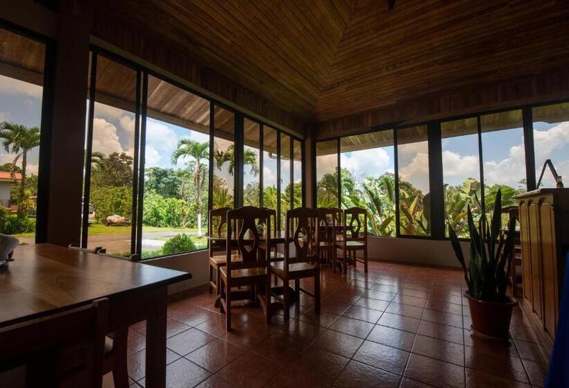 فندق & Hot Springs Sueño Dorado