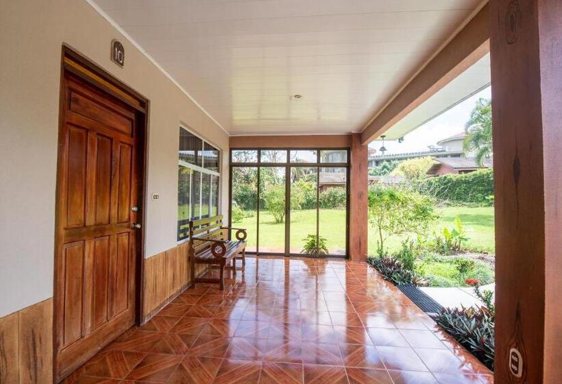 فندق & Hot Springs Sueño Dorado