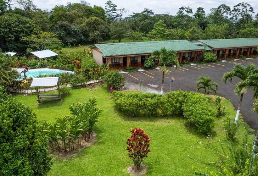 فندق & Hot Springs Sueño Dorado