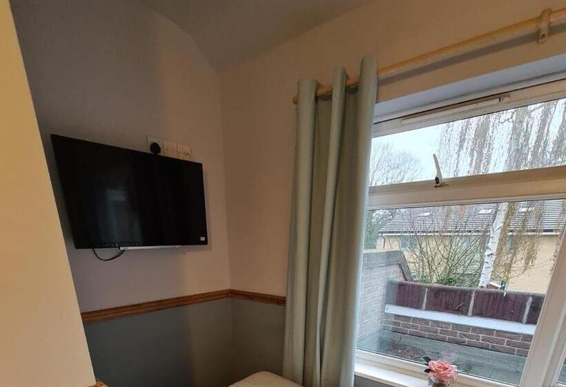 Bed and Breakfast Alington House