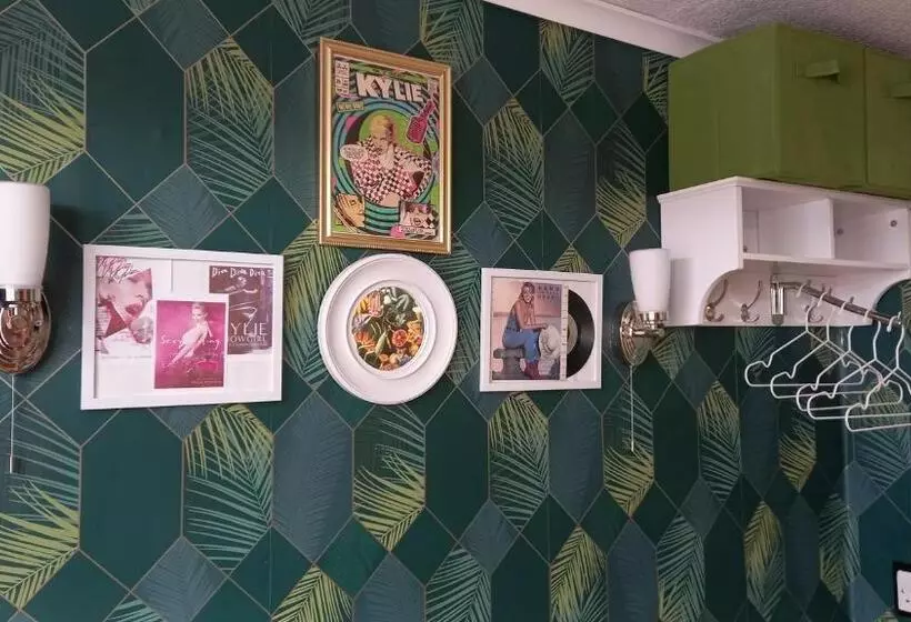 민박 A&p At The Sheron House