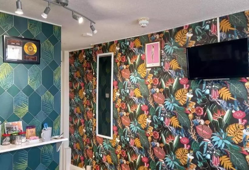 민박 A&p At The Sheron House