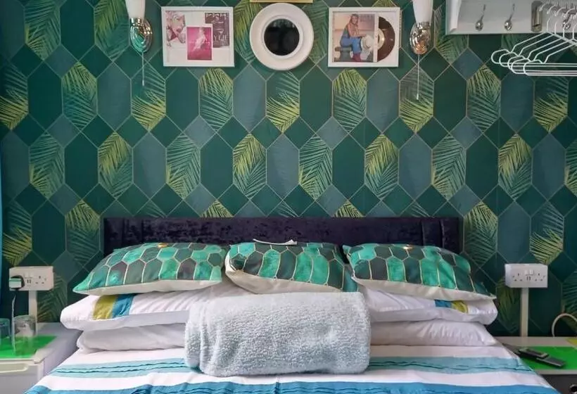 민박 A&p At The Sheron House