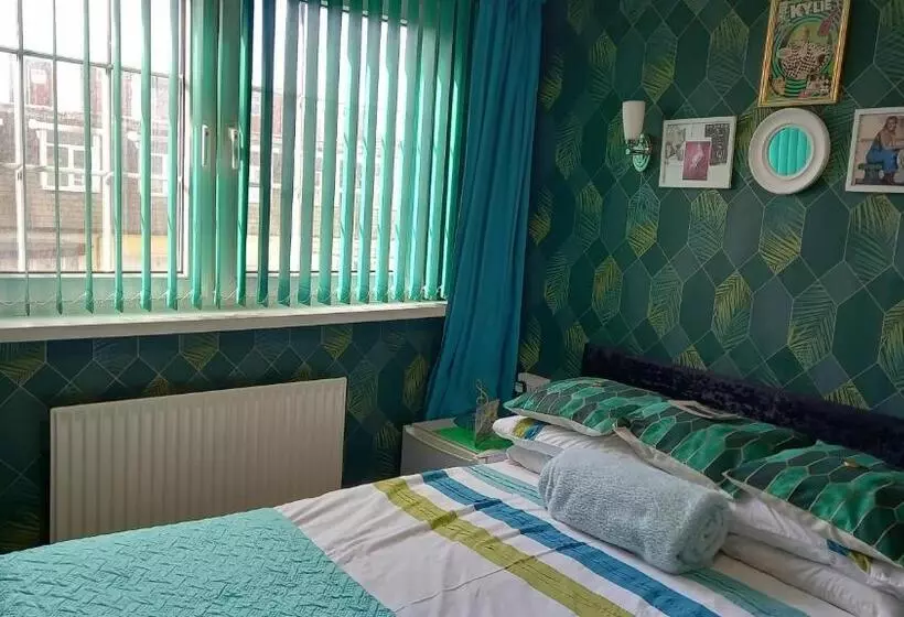 민박 A&p At The Sheron House