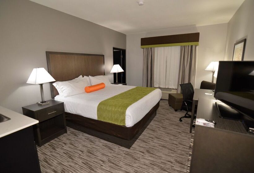 Best Western Plus Liberal Hotel & Suites