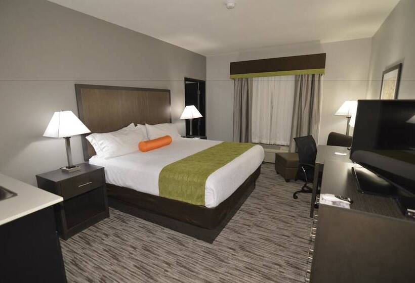 Best Western Plus Liberal Hotel & Suites