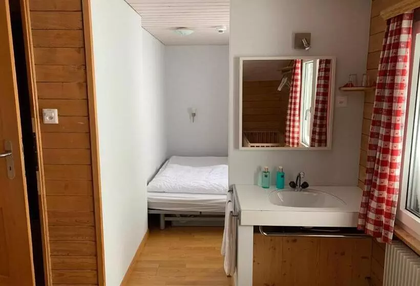 هتل Berghaus Niederhorn