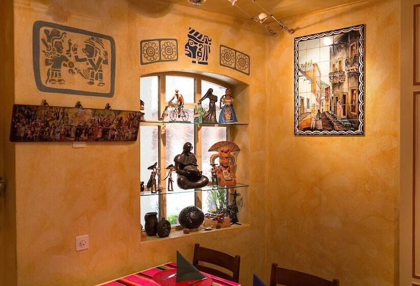 בית מלון כפרי Blume Interlaken